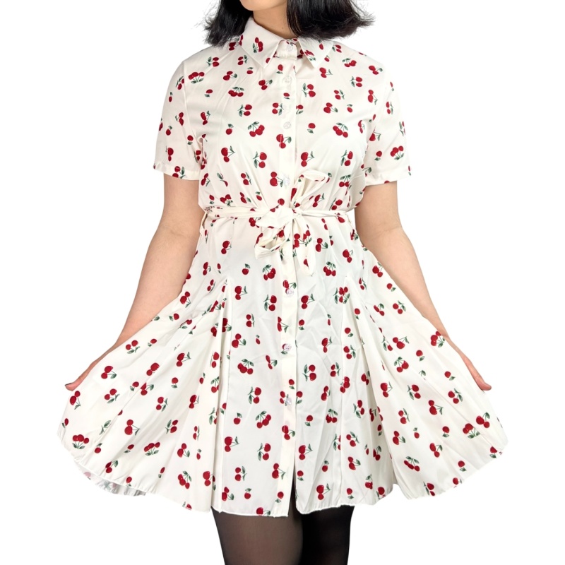 Sukienka koktajlowa w wiśnie, z kołnierzem, pin-up